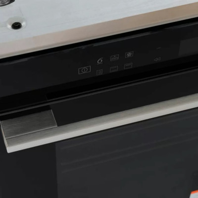 Whirlpool Духовий шафа Whirlpool електричний, 73л, A+, дисплей, конвекція, телескопічні напрямні, чорний