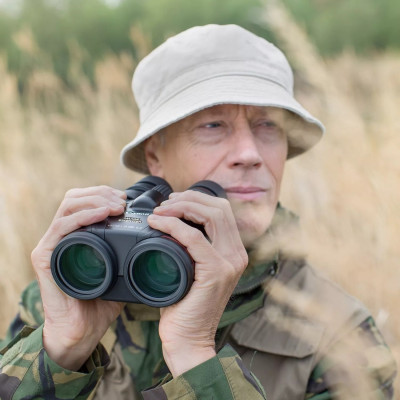 Canon Бінокль Canon 10x42L IS WP, оптична стабілізація
