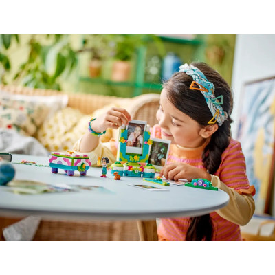 LEGO Конструктор Disney Classic Фоторамка та скриня для прикрас Мірабель