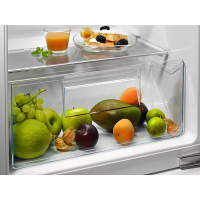 Electrolux Холодильна камера Electrolux вбудована, 87.3x55х55, 142л, E, ST, білий