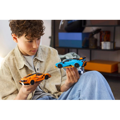 LEGO Конструктор Speed Champions Lamborghini Revuelto та Huracan STO