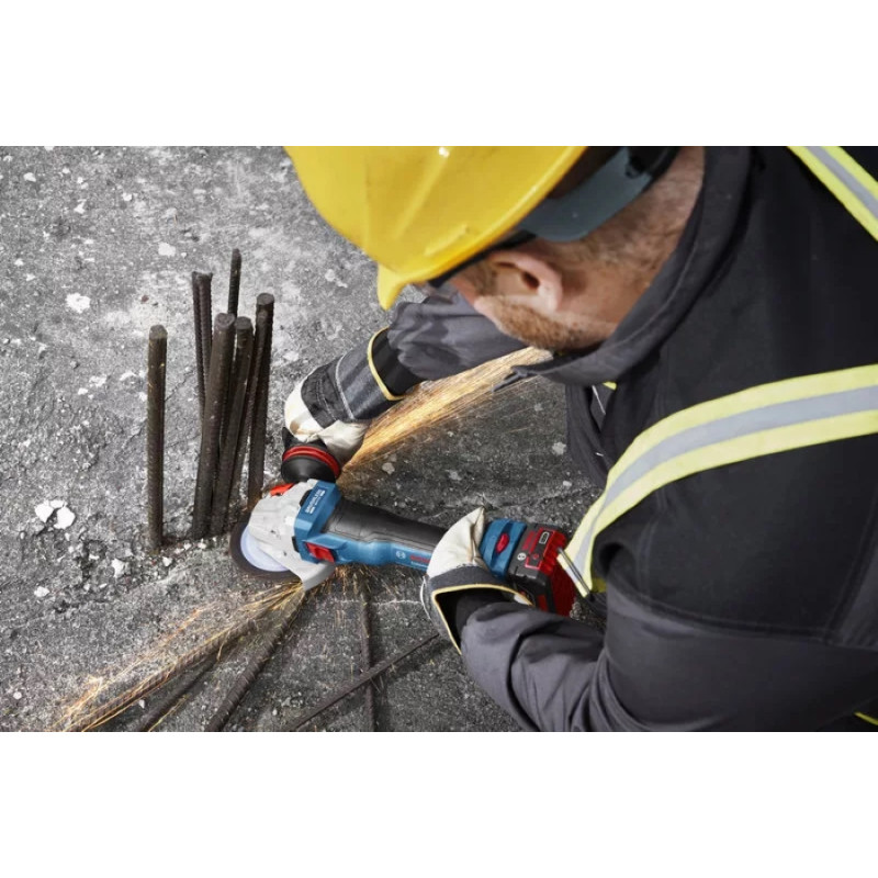 Bosch Шліфмашина кутова акумуляторна  GWS 18V-11S 125мм 18В 1x5А·год 0-9000об·хв 1.7кг кейс ЗП GAL1880CV