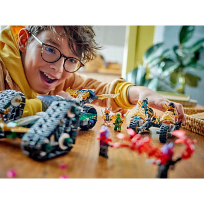 LEGO Конструктор NINJAGO Комбі-автомобіль команди ниндзя