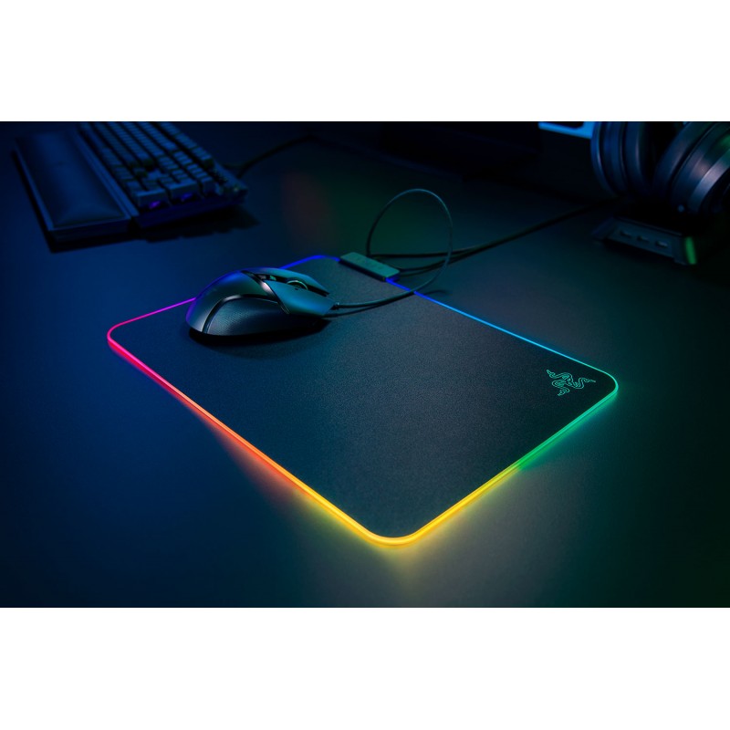 Razer Ігрова поверхня Firefly V2 RGB M Black (355х255х3мм)