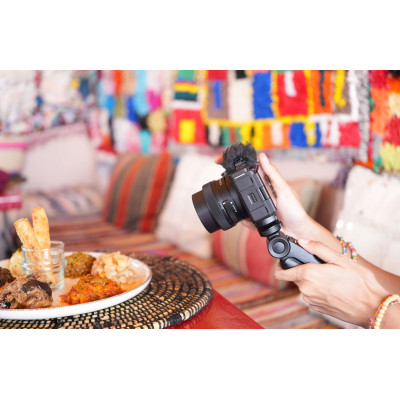 Sony Об'єктив 16-50mm f/3.5-5.6 OSS II для NEX Sony Об'єктив 16-50mm f/3.5-5.6 OSS II для NEX