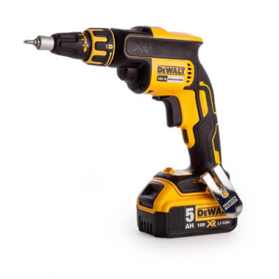 DeWALT Шурупокрут акумуляторний DeWalt XR Li-Ion 18В акб 2х5А·год 30Нм 4400об/хв кейс ЗП 1.08кг
