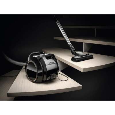 Miele Пилосос контейнерний, 890Вт, сухе прибирання, конт пилок -1л, чорний Miele Пилосос контейнерний, 890Вт, сухе прибирання, конт пилок -1л, чорний