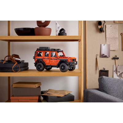 LEGO Конструктор Technic Mercedes-Benz G 500 PROFESSIONAL Line