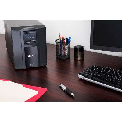 APC Джерело безперебійного живлення Smart-UPS 1500VA/1000W, LCD, USB, SmartConnect, 8xC13 APC Джерело безперебійного живлення Smart-UPS 1500VA/1000W, LCD, USB, SmartConnect, 8xC13