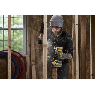 DeWALT Шурупокрут ударний аккумуляторний XR Li-Ion 18В 282Нм 3800об/хв 4400уд/хв 1.1кг без АКБ та ЗП