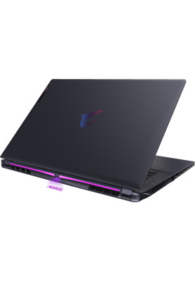 Gigabyte Ноутбук AORUS 16X 16.0 QHD 165Hz, Intel i7-13650HX, 16GB, F1TB, NVD4070-8, W11, чорний