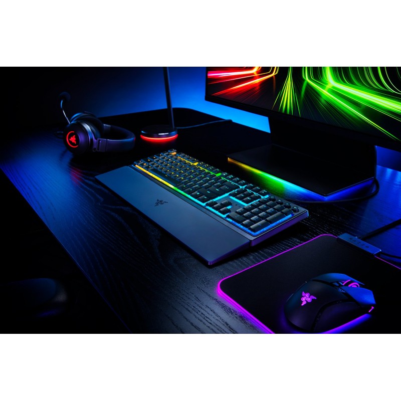 Razer Клавіатура Ornata V3 RGB 104key Mecha-Membrane Switch USB RU Black