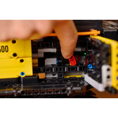 LEGO Конструктор Technic Екскаватор Volvo EC500 Hybrid