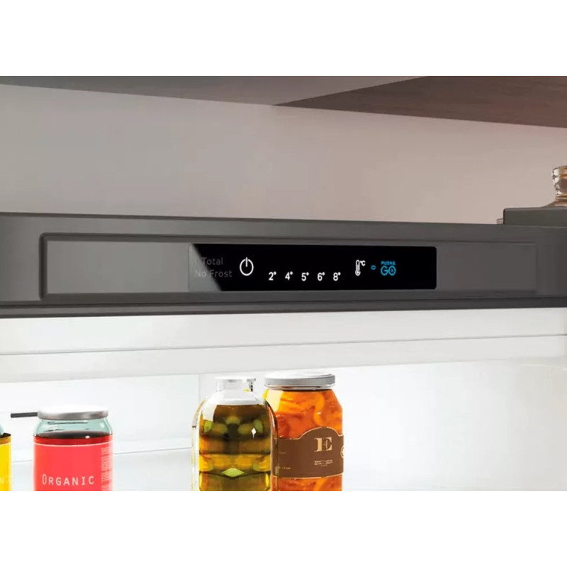 Indesit Холодильник з нижн. мороз. INFC8TI21X0