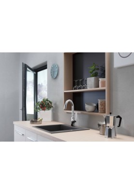 Hansgrohe Змішувач для кухні Focus M42, довж.виливу - 204мм, поворотний, 1важіль, KM220, сталь