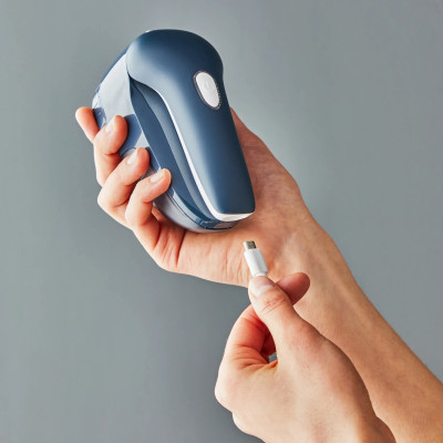 Tefal Машинка для видалення катишків, до 40 хв. роботи, USB-A, синій Tefal Машинка для видалення катишків, до 40 хв. роботи, USB-A, синій