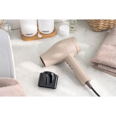 ARDESTO Фен Pearl Cream HD-Y700PERL, 1800-2000Вт, 2 швидкості, 3 темп.режими, бежевий ARDESTO Фен Pearl Cream HD-Y700PERL, 1800-2000Вт, 2 швидкості, 3 темп.режими, бежевий