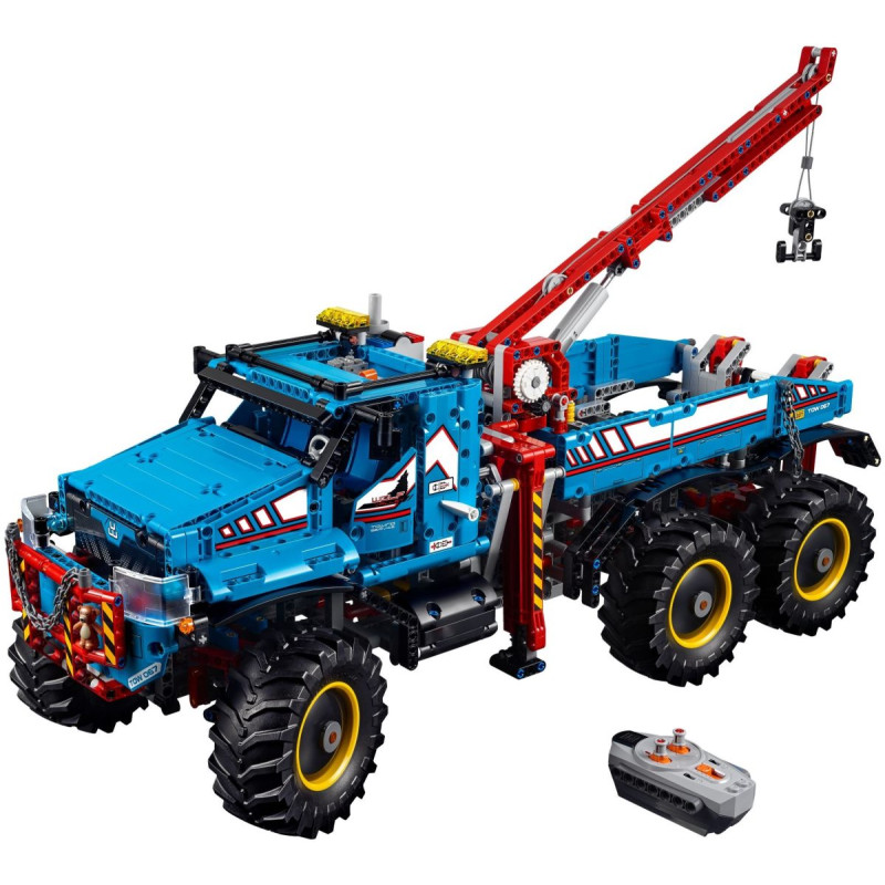 Авто-конструктор LEGO Technic Аварійний позашляховик 6х6 (42070)