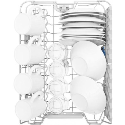 Посудомийна машина Indesit DSFE 1B10