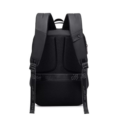 Рюкзак для ноутбука Arctic Hunter B00490, що може розширюватись (Чорний)