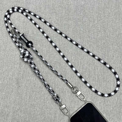 Шнурок із двома кріпленнями (8 мм) 150 см Black / White