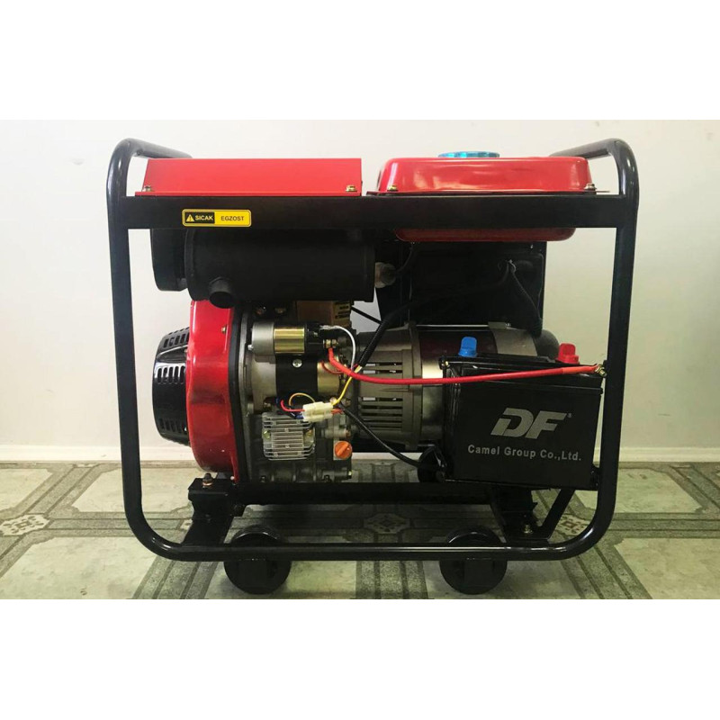 Дизельний генератор SOLAX SDJ7000ME