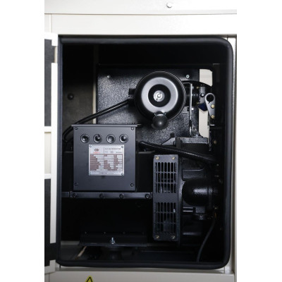 Дизельний генератор UNIVERSAL UND-YD 22 KVA