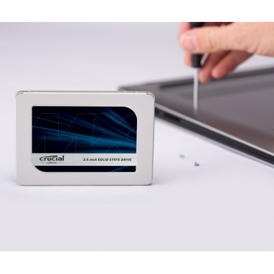 Накопичувач SSD Crucial MX500 1TB 2.5" 7mm SATAIII 3D NAND (CT1000MX500SSD1)