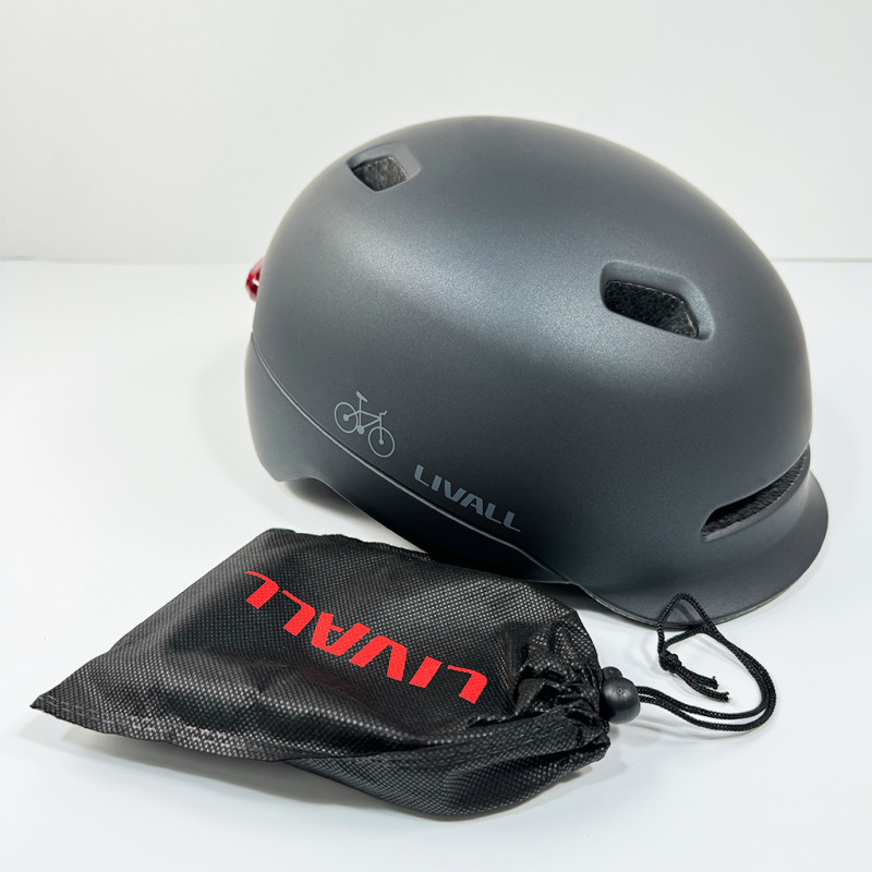 Захисний шолом Livall C20 (M) Midnight Black (54-58см), сигнал стопів (LIV-000C20-5242)