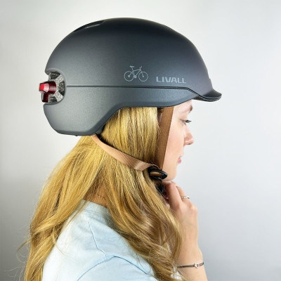 Захисний шолом Livall C20 (L) Midnight Black (57-61см), сигнал стопів (LIV-000C20-5342)