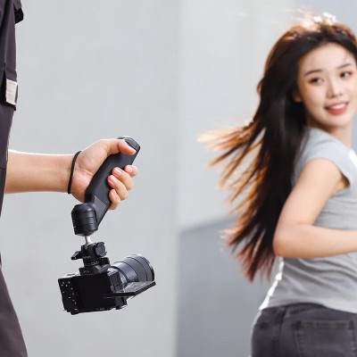 Ручка мініштатив Ulanzi TT38 One-click Opening Tripod (T070GBB1)