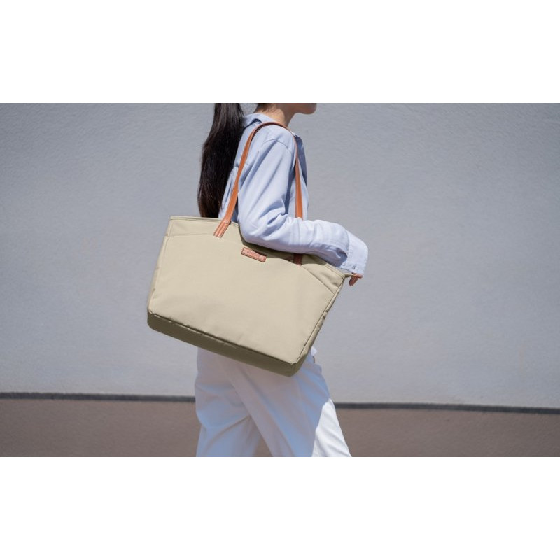 Сумка Tomtoc TheHer-T23 Laptop Tote Bag Khaki 16 Inch/18L (T23L1Y1) (T23L1Y1)