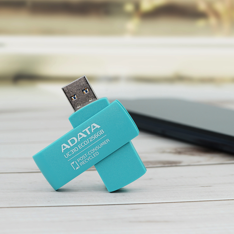 Флеш-накопичувач ADATA USB 3.2 UC310 Eco 256Gb Green (UC310E-256G-RGN)