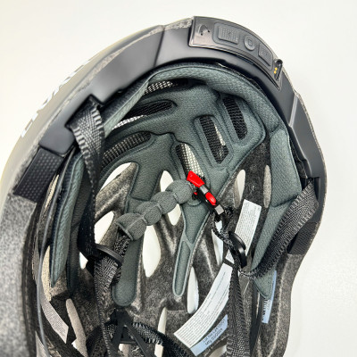 Захисний шолом Smart4u R20 (M) Black (54-58см), акустика, мікрофон (ZHLIV-000R20-5240) Захисний шолом Smart4u R20 (M) Black (54-58см), акустика, мікрофон (ZHLIV-000R20-5240)
