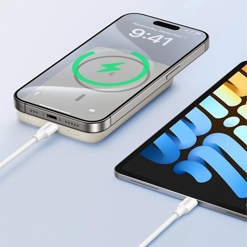 Зовнішній акумулятор UGREEN PB561 10000mAh MIni Magnetic Wireless 20W
