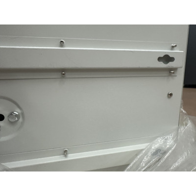 УЦІНКА! Гібридний ДБЖ/інвертор Volt Polska SINUS PRO 2600 E PLUS 24/230V 1800/2600W (3SPM26024M)