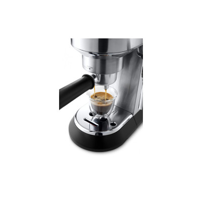 Ріжкова кавоварка еспресо Delonghi EC 685.M
