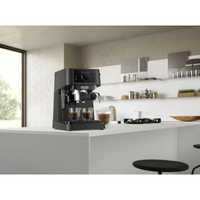 Ріжкова кавоварка еспресо Delonghi EC 230.BK