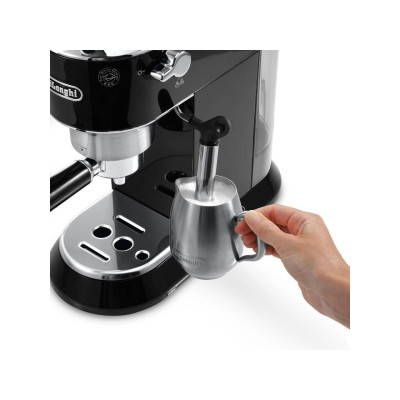 Ріжкова кавоварка еспресо Delonghi EC 685.BK