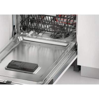 Посудомийна машина Whirlpool WSBO 3O23 PFX