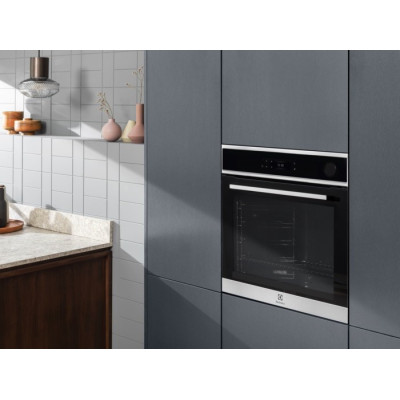 Духовка електрична Electrolux EOC8P39WX
