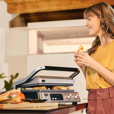 Електрогриль притискний Braun MultiGrill 7 CG 7044