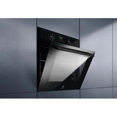 Духовка електрична Electrolux EOF3H50BK
