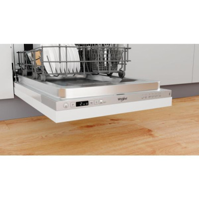 Посудомийна машина Whirlpool WSIC 3M27 C