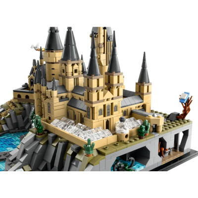 Блоковий конструктор LEGO Територія та Замок Хогвартс (76419)