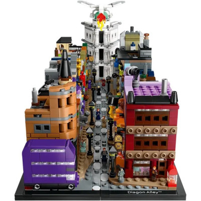 Блоковий конструктор LEGO Harry Potter Алея Діаґон Чаклунські крамниці (76444)