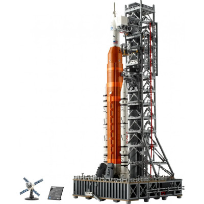 Блоковий конструктор LEGO Icons Система космічного запуску НАСА Артеміда (10341)