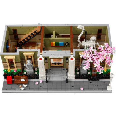 Блоковий конструктор LEGO Icons Музей природної історії (10326)