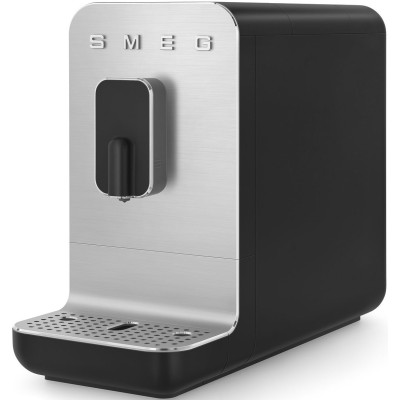 Кавомашина автоматична Smeg BCC11BLMEU