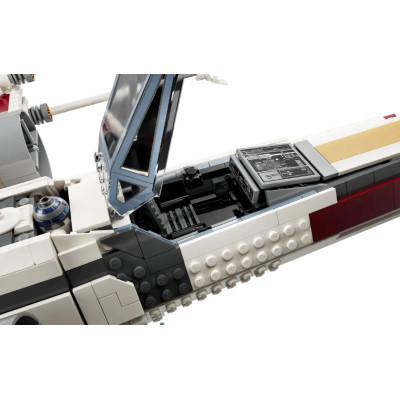 Блоковий конструктор LEGO Star Wars Винищувач X-Wing 75355
